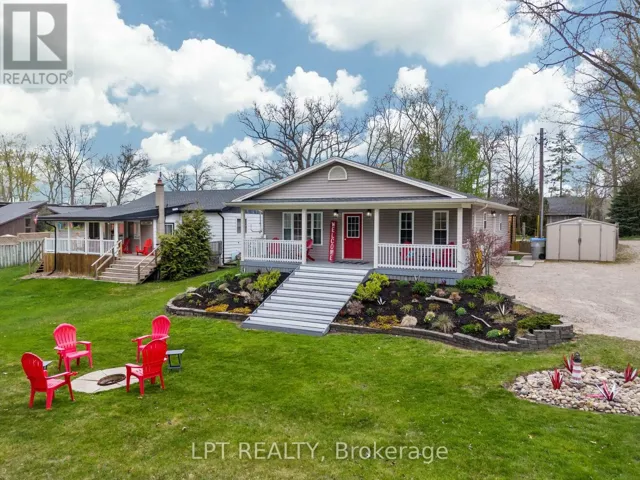 7652 RIVERSIDE DRIVE, Lambton Shores (Port Franks), Ontario N0M2L0