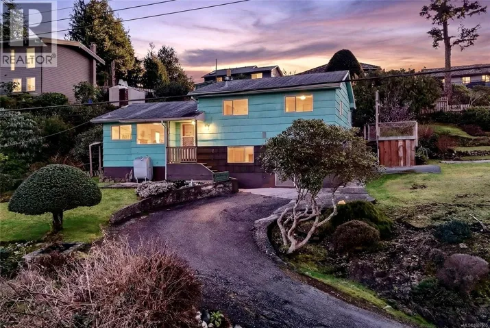 1148 & 1156 Helen Rd, Ucluelet, British Columbia V0R3A0