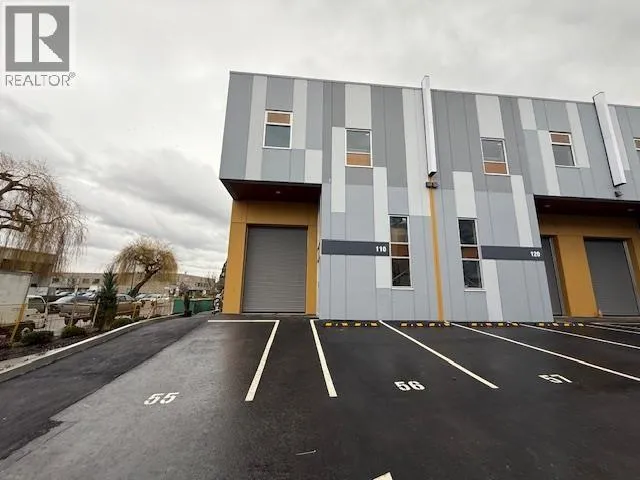 110 4717 LOWLAND DRIVE, Burnaby, British Columbia V5J5A8