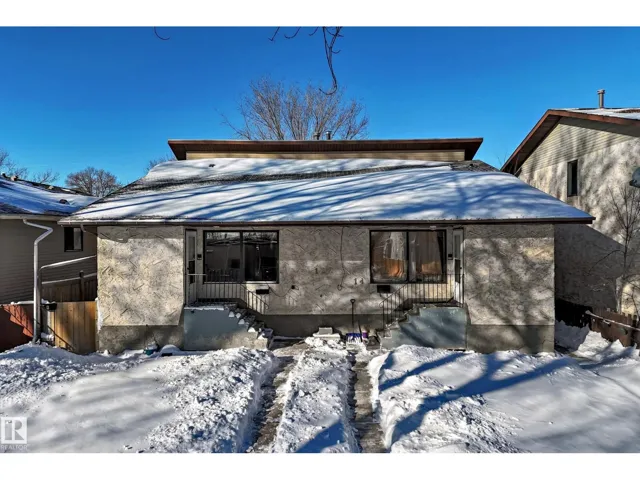 12212-12214 77 ST NW, Edmonton, Alberta T5B2G9