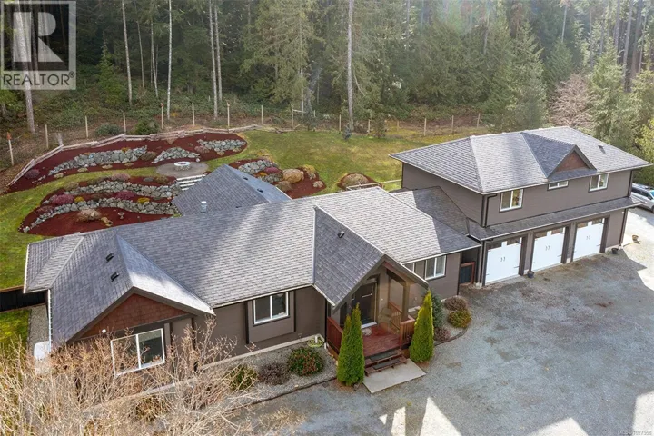 2840 Woodcroft Pl, Shawnigan Lake, British Columbia V0R2W1