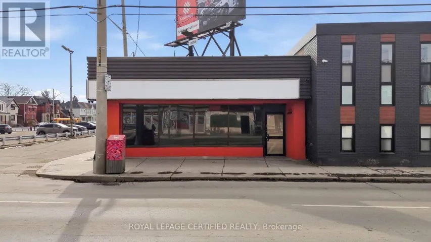590 BARTON STREET E, Hamilton (Gibson), Ontario L8L2Z5