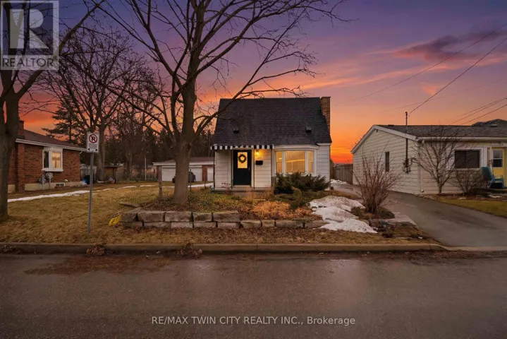 112 HAROLD AVENUE, Brantford, Ontario N3T1W4