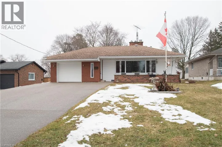 247 HERBERT Avenue, Delhi, Ontario N4B2S5