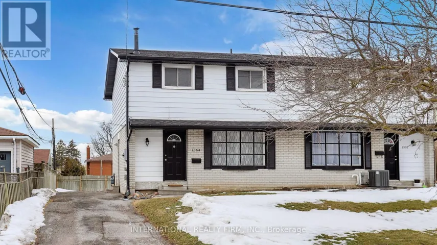 1364 LAKEFIELD STREET, Oshawa (Lakeview), Ontario L1J3Y7