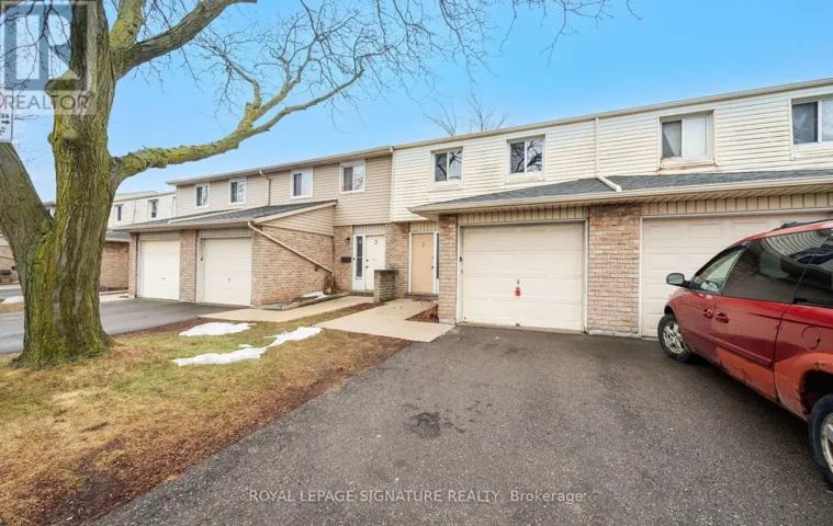 2 - 262 KENORA AVENUE, Hamilton (Kentley), Ontario L8E3Y3