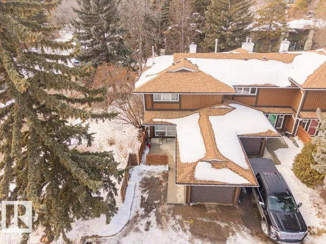 88 HEARTHSTONE NW NW, Edmonton, Alberta T6R5E5
