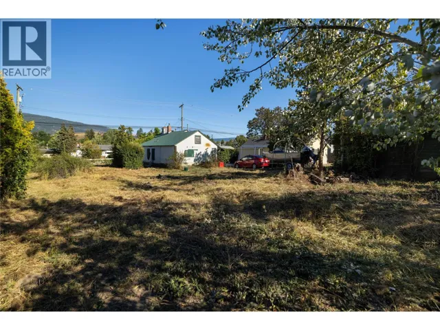 3902 Alexis Park Drive, Vernon, British Columbia V1T6G9