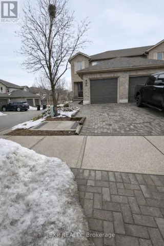 268 BLACKHORNE DRIVE, Kitchener, Ontario N2E1Z4