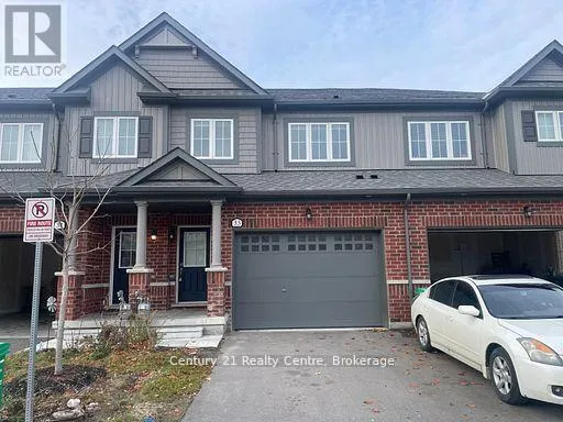 33 BRIXHAM LANE, Brampton (Fletcher's Meadow), Ontario L7A5K2