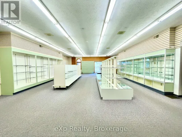 780