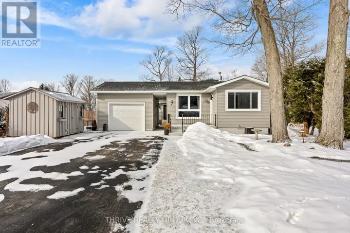 7 SALKELD STREET, Goderich (Goderich (Town)), Ontario N7A3X8