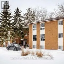 C- UPPER FLOOR - 8 MOIR STREET W, Peterborough (Ashburnham Ward 4), Ontario K9H7N4
