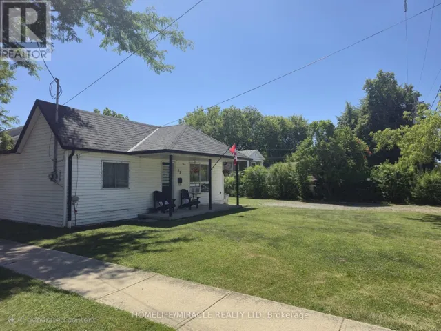 82 TEAL AVENUE, Hamilton (Lakeshore), Ontario L8E3B2