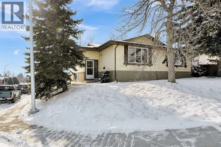 116 Huntwick Way NE, Calgary, Alberta T2K4H3