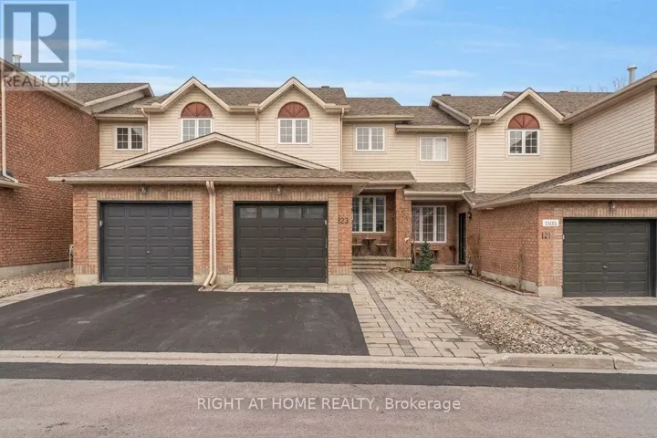 123 KINROSS PRIVATE, Ottawa, Ontario K2K3P9