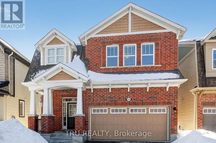 126 PINELOCK STREET, Ottawa, Ontario K2M0L5