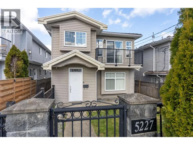 5227 NORFOLK STREET, Burnaby, British Columbia V5G1G3