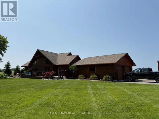 8529 KINNAIRD ROAD, Lambton Shores (Bosanquet), Ontario N0N1J3