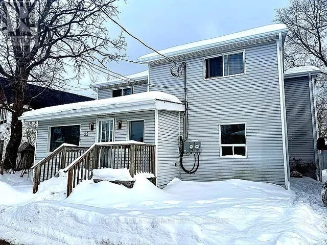 MAIN FLOOR - 22 CLIFTON STREET, Kawartha Lakes (Fenelon Falls), Ontario K0M1N0