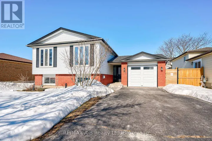 32 DEMILLE STREET, Stratford, Ontario N4Z1C6
