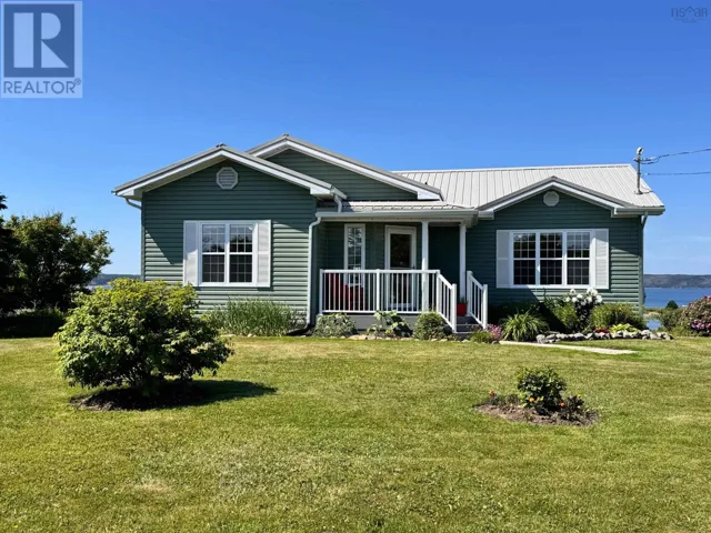 48 Seaview Drive, Gabarus, Nova Scotia B1K3T4