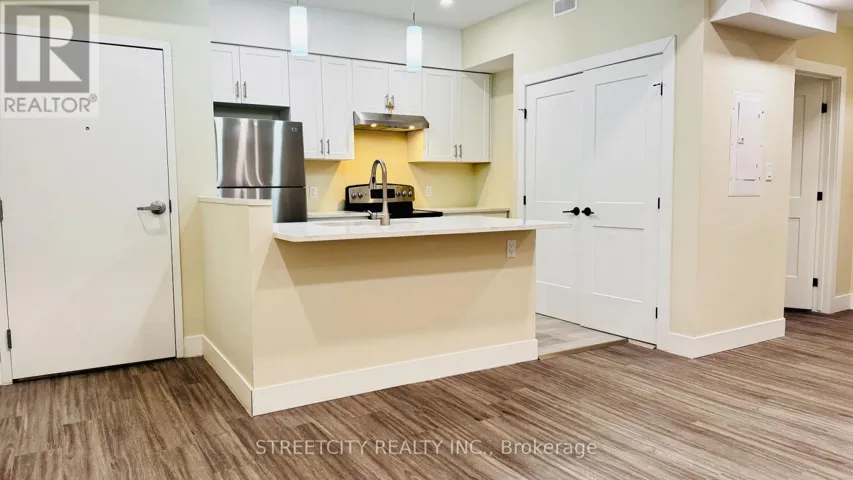 BACK UNIT - 346 ASHLAND AVENUE, London East (East M), Ontario N5W4E8