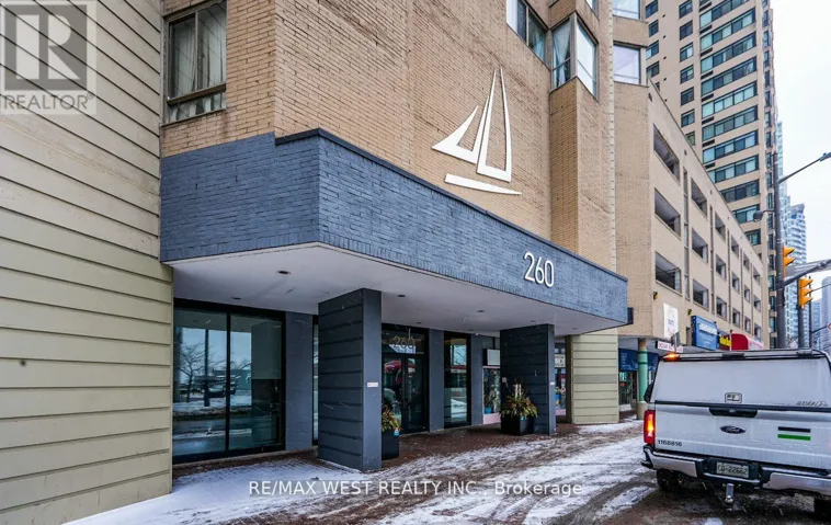 1301 - 260 QUEENS QUAY W, Toronto (Waterfront Communities), Ontario M5J2N3