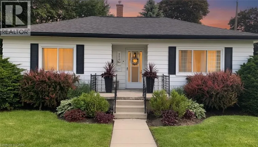 250 MCKENZIE Street, Listowel, Ontario N4W2X1