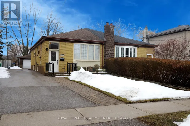 3638 ANNIVERSARY ROAD, Mississauga (Erindale), Ontario L5C2G1