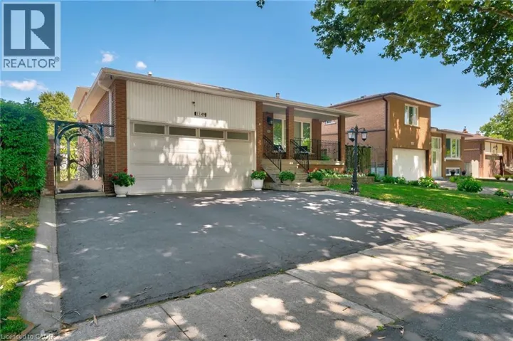 1149 DOWLAND Crescent, Burlington, Ontario L7T4C7