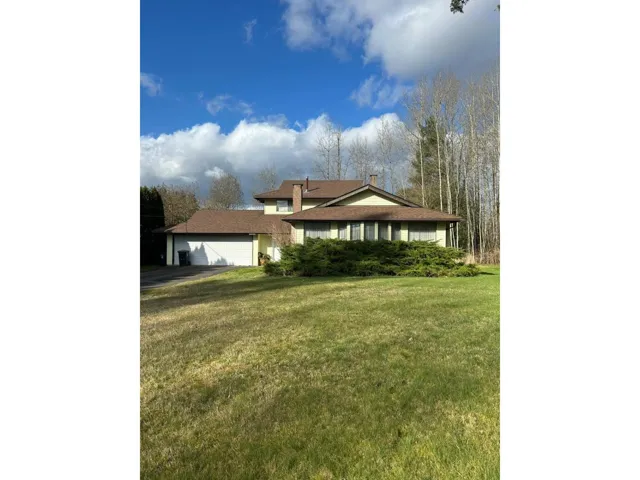24765 50 AVENUE, Langley, British Columbia V2Z1E4