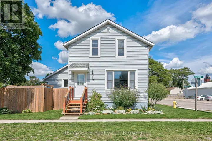 36 HURON STREET, Huron East (Seaforth), Ontario N0K1W0