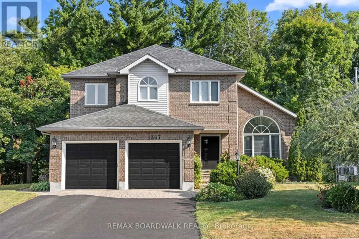 1367 TALCY CRESCENT, Ottawa, Ontario K4A3C4