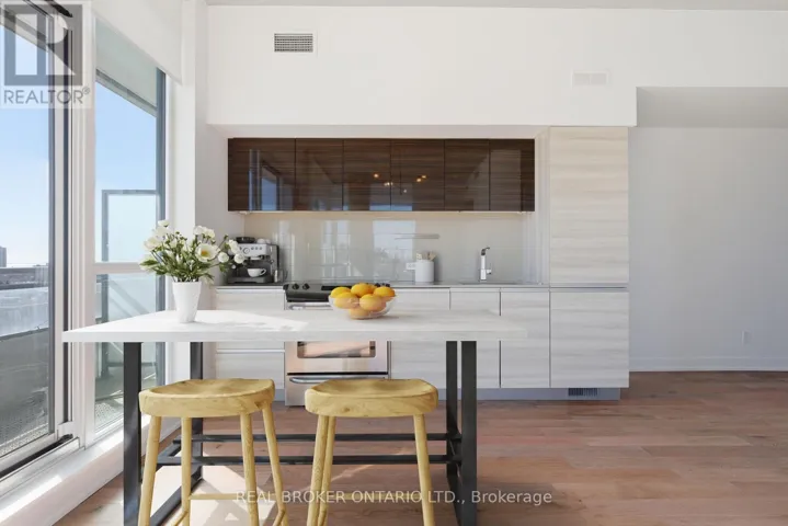 1105 - 20 MINOWAN MIIKAN LANE, Toronto (Little Portugal), Ontario M6J0E5