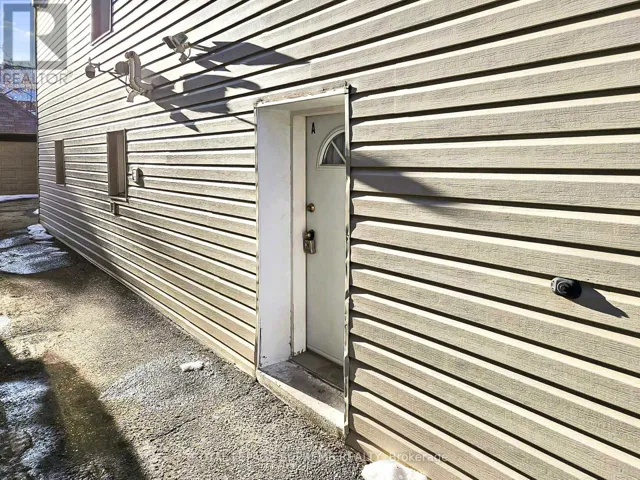 A - 552 CALEDONIA ROAD, Toronto (Caledonia-Fairbank), Ontario M6E4V4