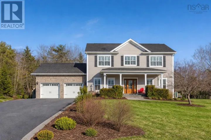 93 Canterbury Lane, Fall River, Nova Scotia B2T1A4