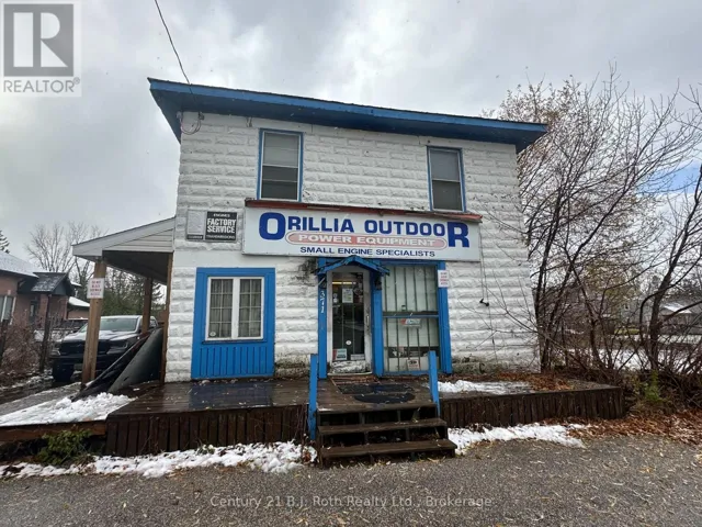 371 WEST STREET N, Orillia, Ontario L3V5E5
