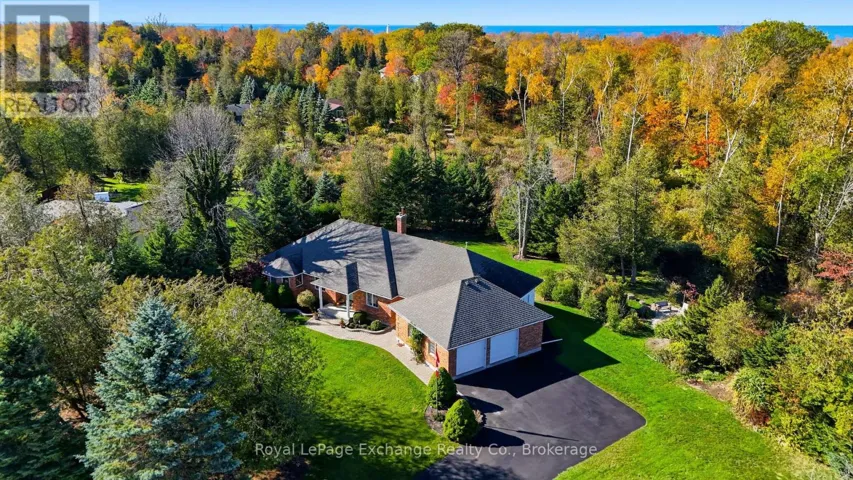 115 DEERHURST DRIVE, Huron-Kinloss, Ontario N2Z2X3