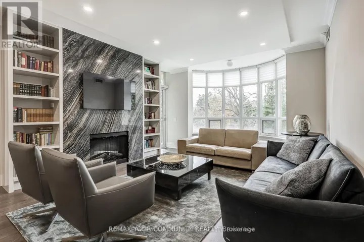 304 - 7071 BAYVIEW AVENUE, Markham (Bayview Glen), Ontario L3T7Y8