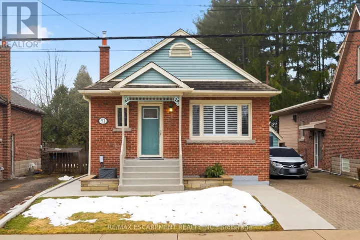 51 WESTWOOD AVENUE, Hamilton (Ainslie Wood), Ontario L8S2A7