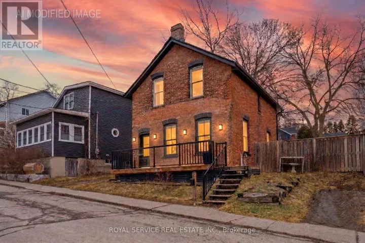 12 PARK STREET, Port Hope, Ontario L1A1C1