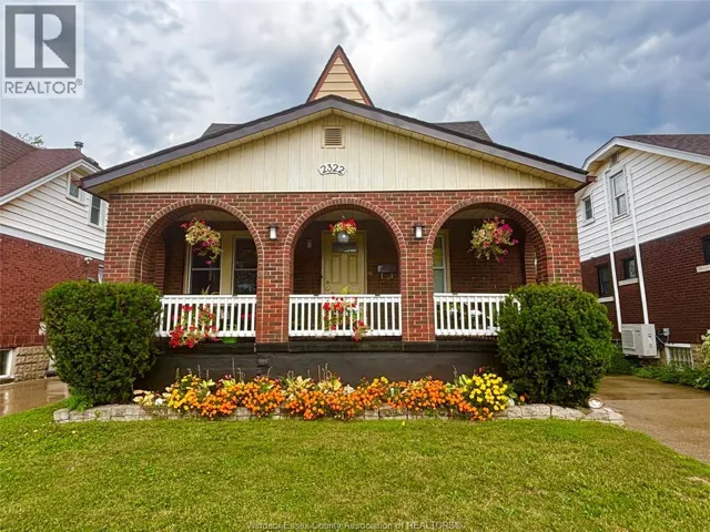 2322 BYNG, Windsor, Ontario N8W3E5