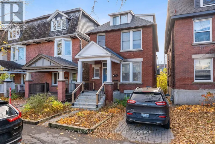 60 CLAREY AVENUE, Ottawa, Ontario K1S2R7