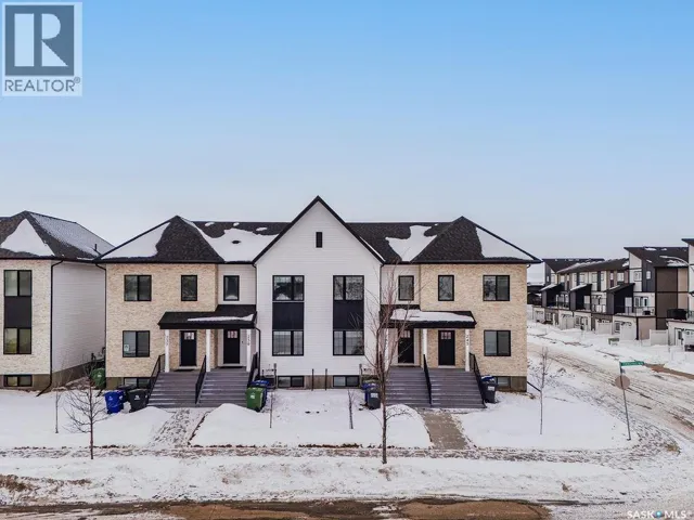 241 Feheregyhazi BOULEVARD, Saskatoon, Saskatchewan S7W0C2