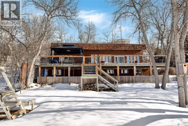 208-210 Criddle AVENUE, Crooked Lake, Saskatchewan S0G1E0