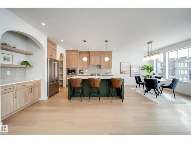 82 CHELLES WD, St. Albert, Alberta T8T2C6