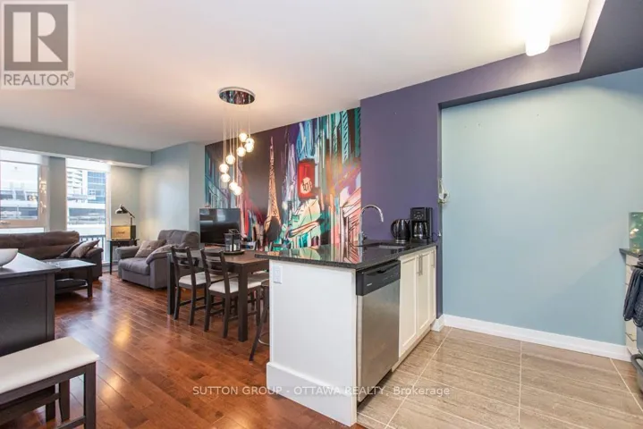902 - 179 METCALFE STREET, Ottawa, Ontario K2P1P7