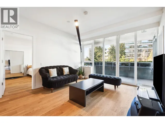 204 788 ARTHUR ERICKSON PLACE, West Vancouver, British Columbia V7T0B6