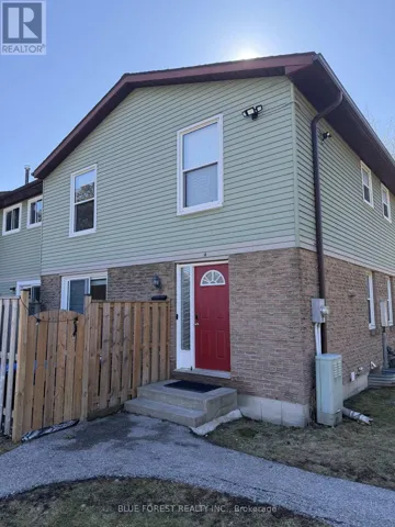 4 - 70 FIDDLERS GREEN ROAD E, London North (North P), Ontario N6H4R4